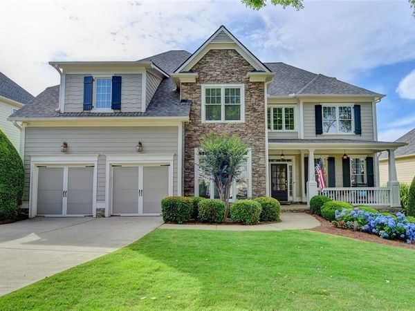 4850 Stone Moss Path , Hoschton, GA 30548