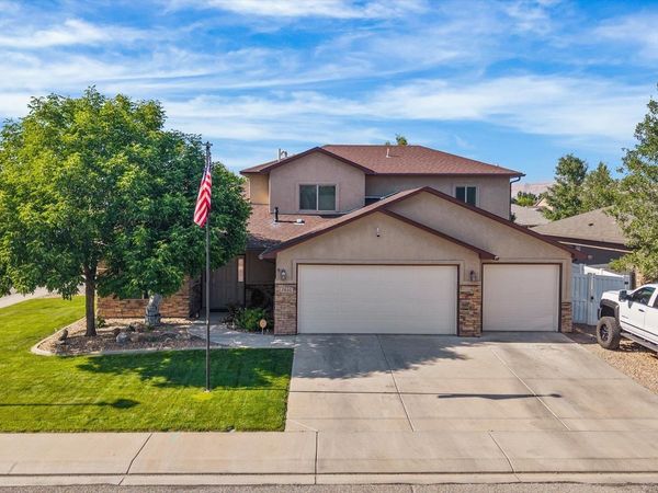 2860 Victoria Drive, Grand Junction, CO 81503