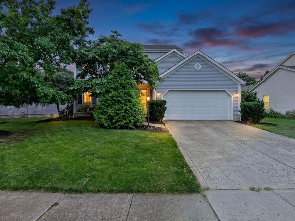 8079 Pelham Drive, Westerville, OH 43081