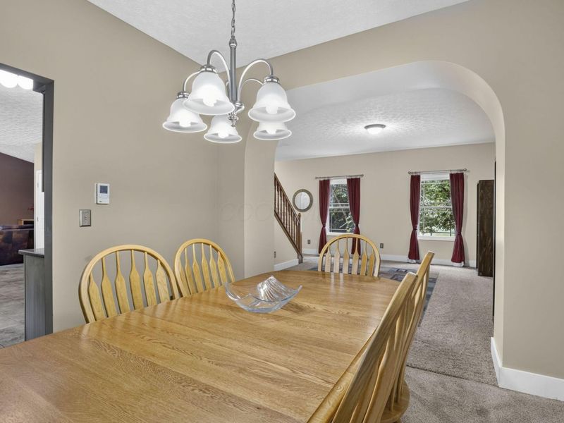 8079 Pelham Drive, Westerville, OH 43081 Photo 12