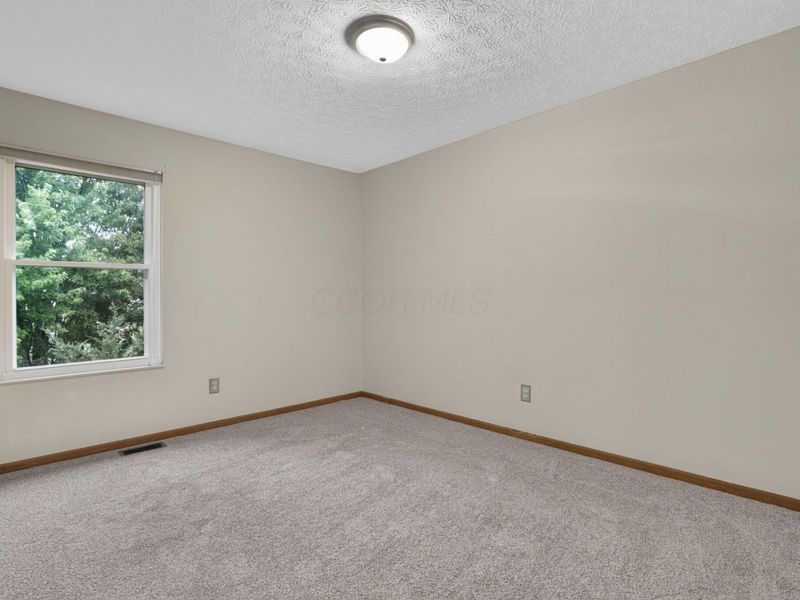 8079 Pelham Drive, Westerville, OH 43081 Photo 31