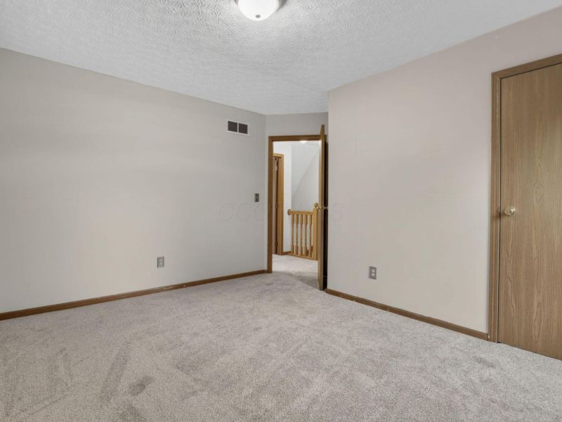 8079 Pelham Drive, Westerville, OH 43081 Photo 32