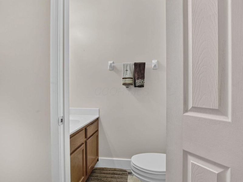 8079 Pelham Drive, Westerville, OH 43081 Photo 32