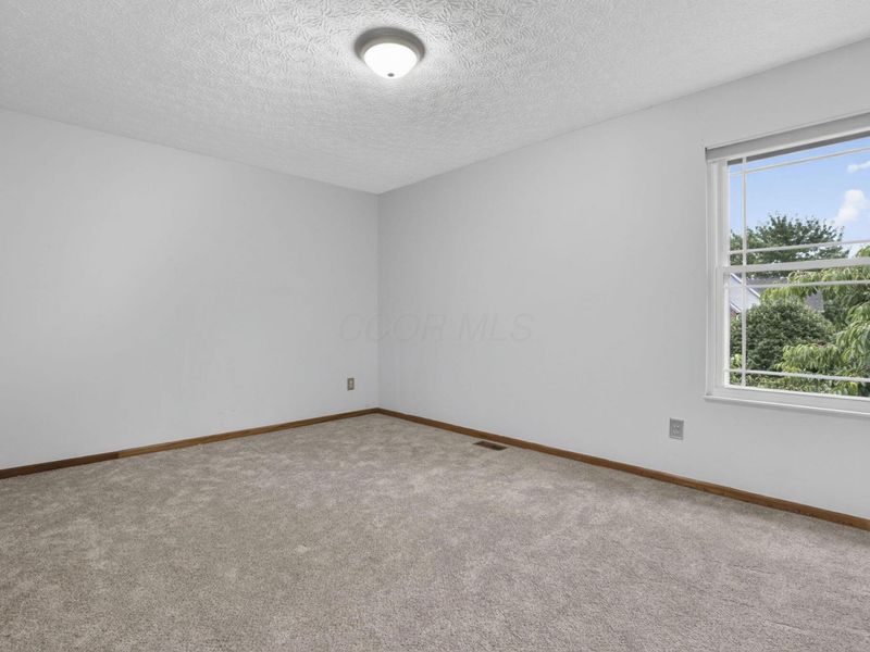 8079 Pelham Drive, Westerville, OH 43081 Photo 33