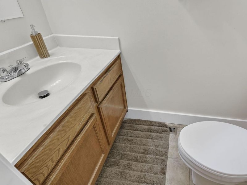 8079 Pelham Drive, Westerville, OH 43081 Photo 33