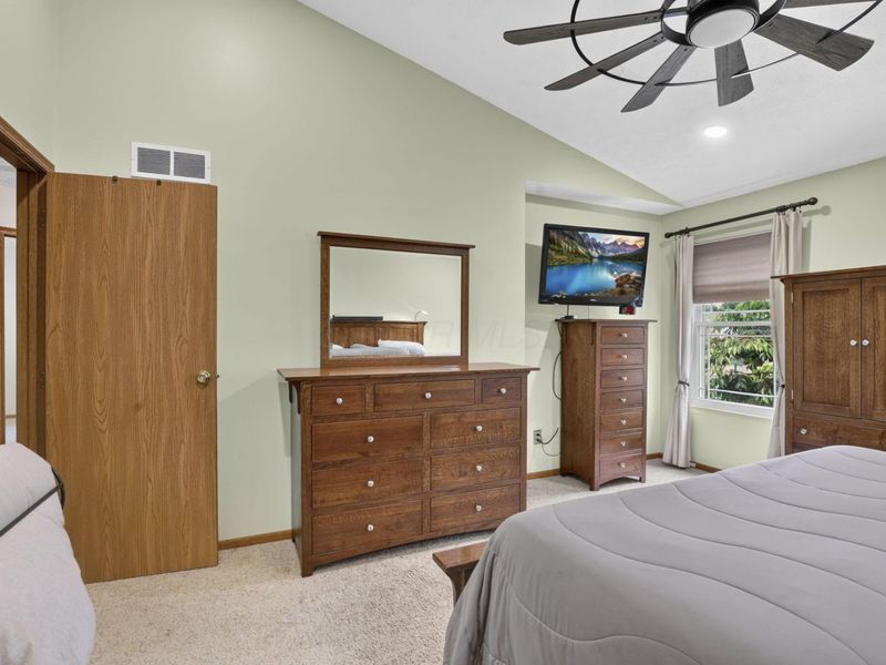 8079 Pelham Drive, Westerville, OH 43081 Photo 40