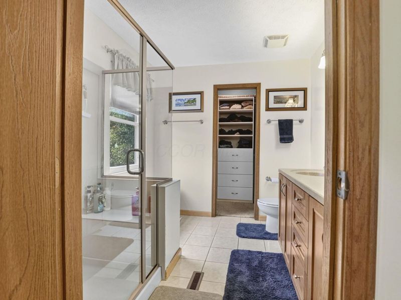 8079 Pelham Drive, Westerville, OH 43081 Photo 41