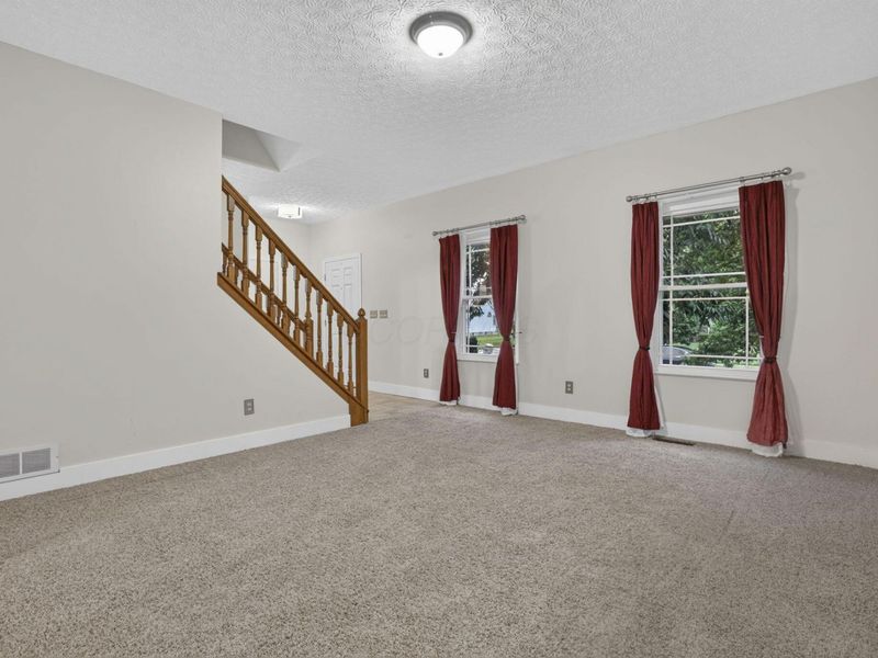 8079 Pelham Drive, Westerville, OH 43081 Photo 7