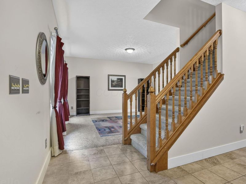 8079 Pelham Drive, Westerville, OH 43081 Photo 7