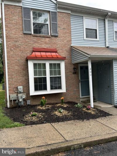 200 BROOKWOOD DRIVE, AMBLER, PA 19002