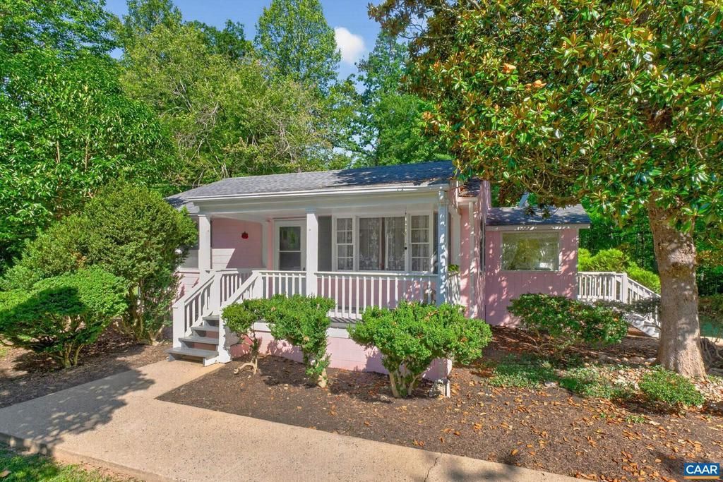 7068 PORTERS RD, ESMONT, VA 22937