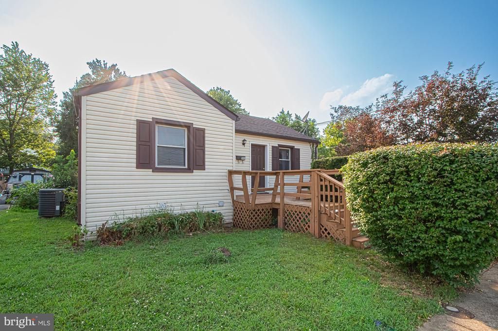 646 Belair Avenue, Front Royal, VA 22630 Main Photo
