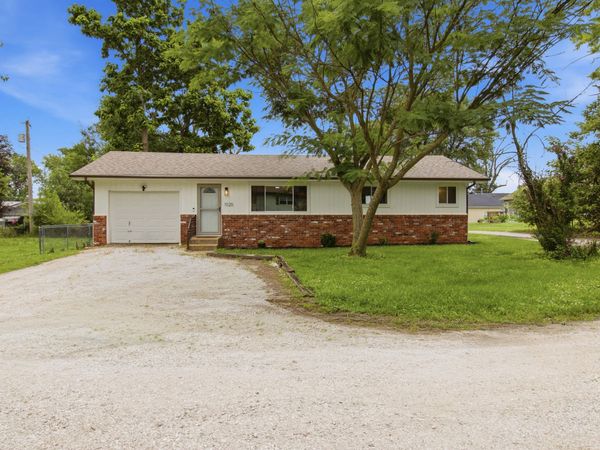 1020 S Clark Avenue, Bolivar, MO 65613