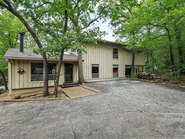 275 Lakecrest Drive, Pottsboro, TX 75076
