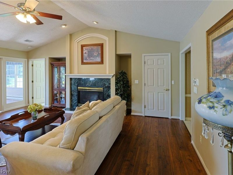 2116 Lakefield Drive, Huron, OH 44839 Photo 12