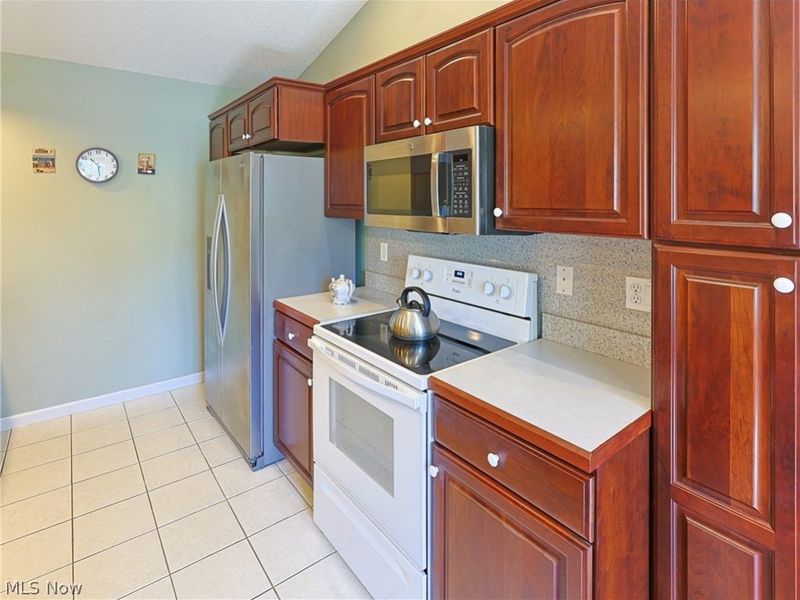 2116 Lakefield Drive, Huron, OH 44839 Photo 16