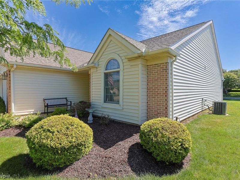 2116 Lakefield Drive, Huron, OH 44839 Photo 3