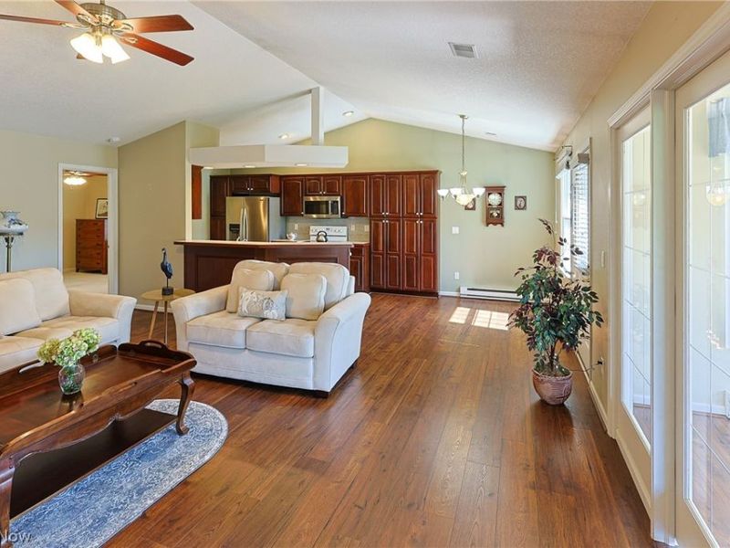 2116 Lakefield Drive, Huron, OH 44839 Photo 9