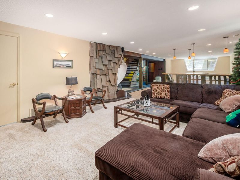 2485 Mcvey Boulevard W, Columbus, OH 43235 Photo 46