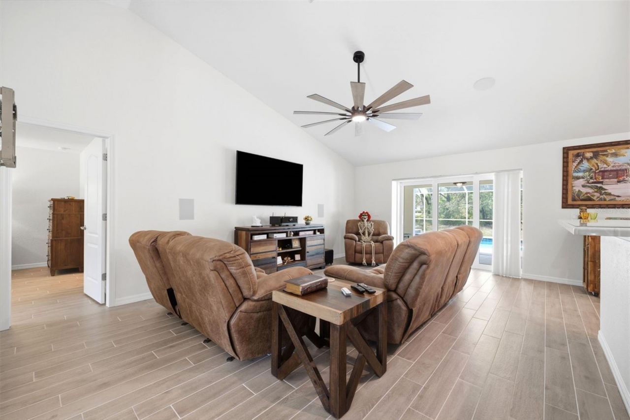 11020 Sage Thrasher Avenue , Weeki Wachee, FL 34614 Photo