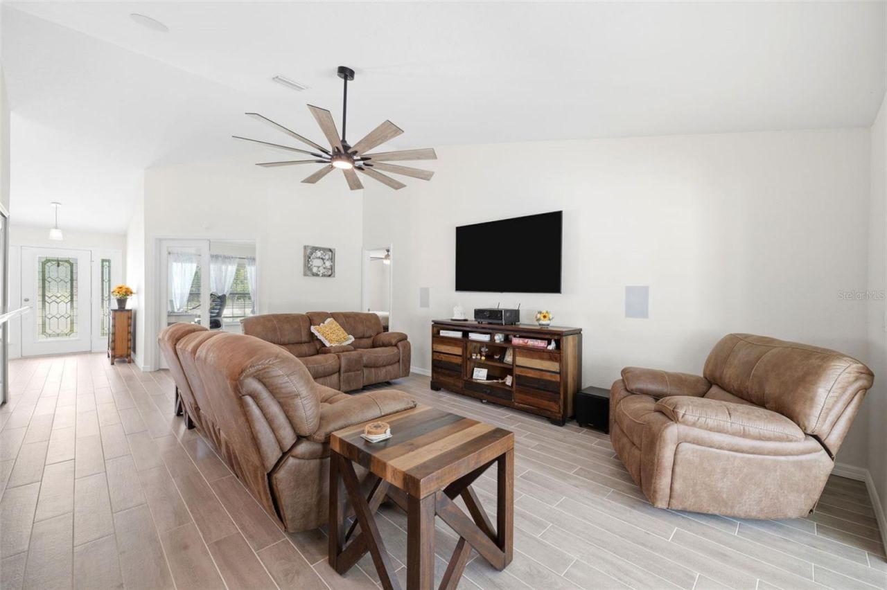 11020 Sage Thrasher Avenue , Weeki Wachee, FL 34614 Photo