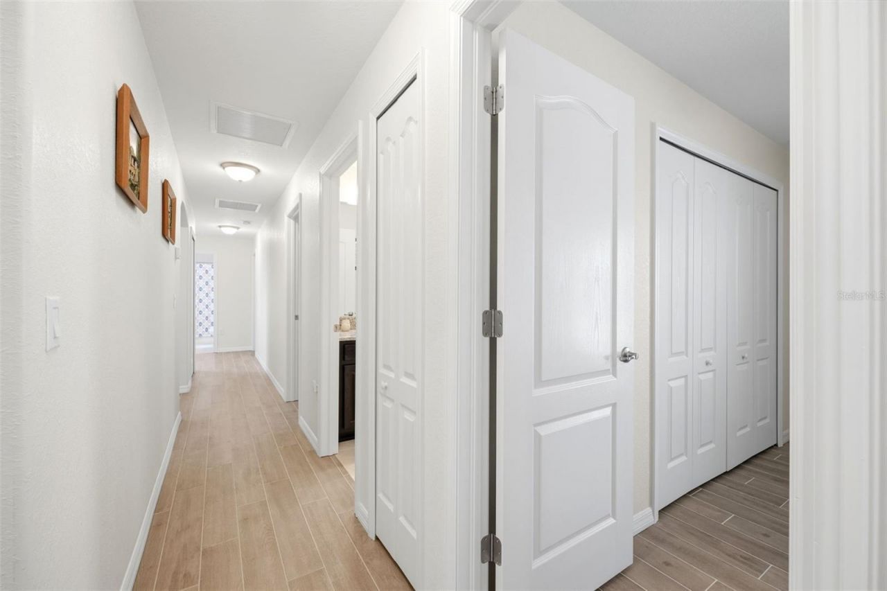 11020 Sage Thrasher Avenue , Weeki Wachee, FL 34614 Photo