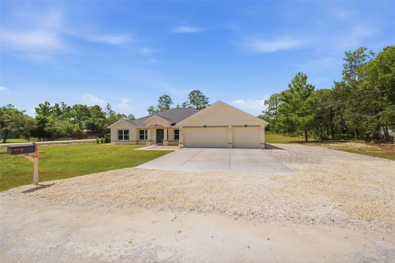 11020 Sage Thrasher Avenue , Weeki Wachee, FL 34614 Photo