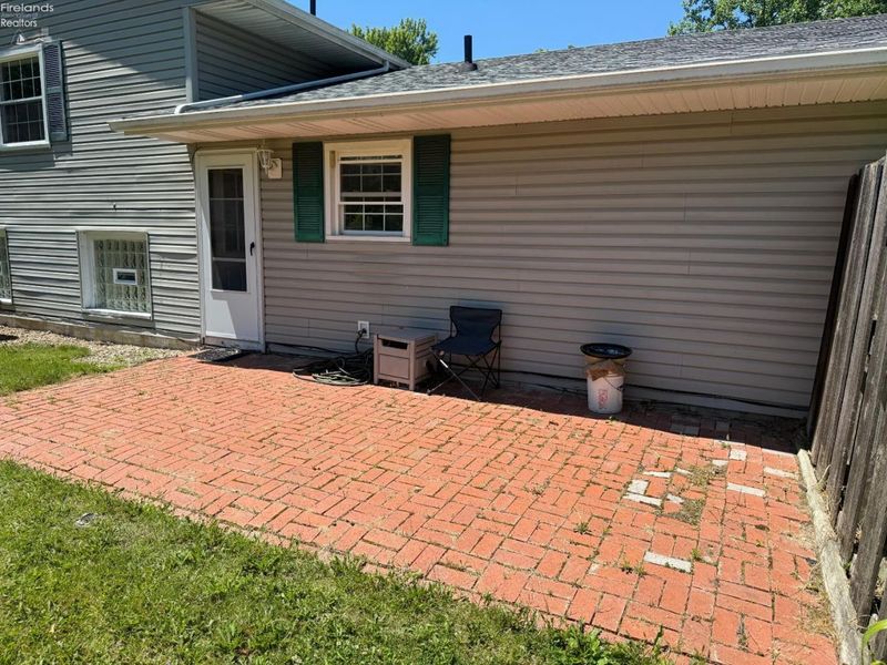 5028 Oakview Drive, Vermilion, OH 44089 Photo 23