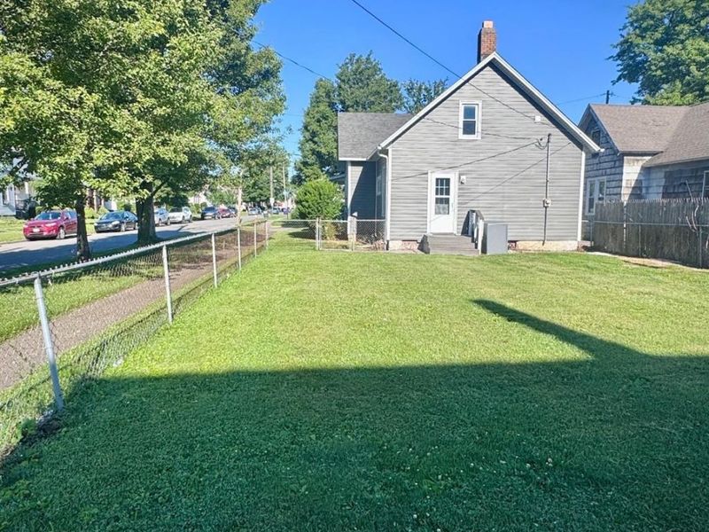 1530 Lindsley Street, Sandusky, OH 44870 Photo 11