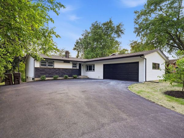 6411 Londonderry Drive , Cary, IL 60013