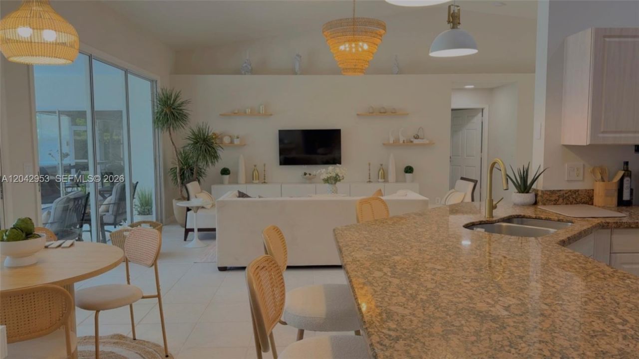 165 Cypress Trce, Unit none, Royal Palm Beach, FL 33411 Photo