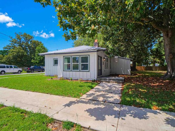 1620 Cypress St, Pensacola, FL 32502