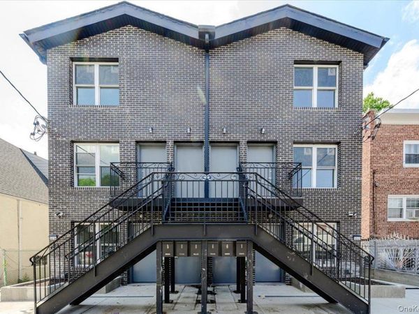 3039 Young Avenue, Bronx, NY 10469
