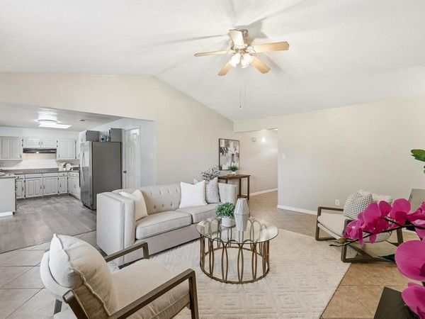 2304 Greenwood Circle, Carrollton, TX 75006