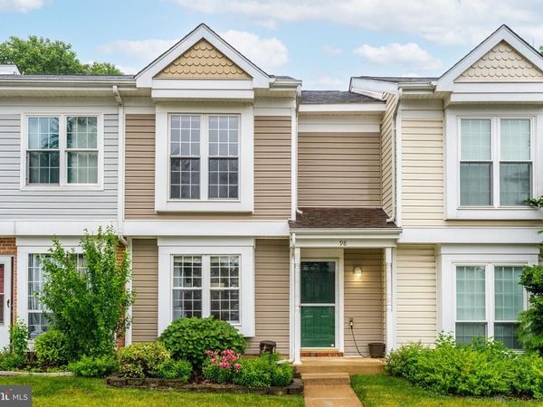 98 SAINT CHARLES SQUARE, STERLING, VA 20164