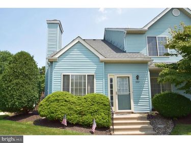 337 PONDVIEW DRIVE, HARLEYSVILLE, PA 19438