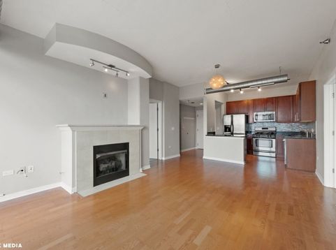 Main Photo