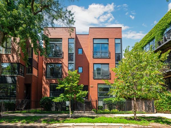 2310 W Wabansia Avenue , Unit 2W, Chicago, IL 60647