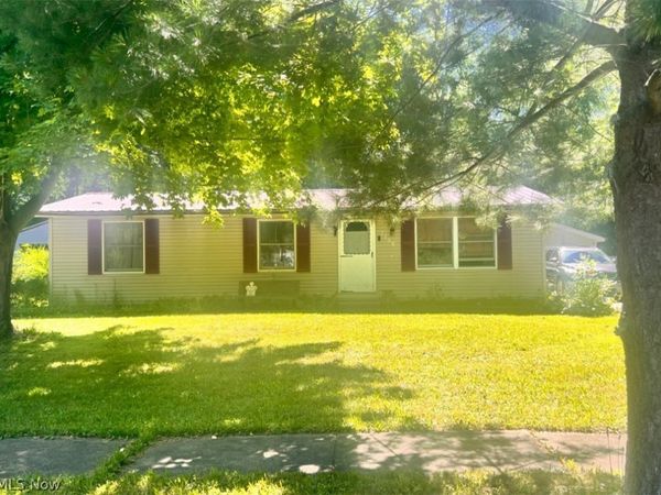 7300 Cliff Drive , Ravenna, OH 44266