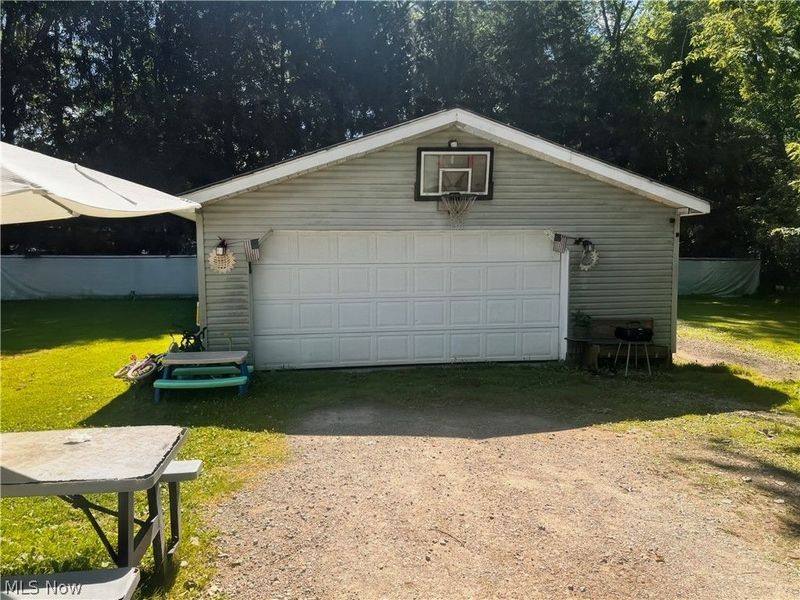 7300 Cliff Drive, Ravenna, OH 44266 Photo 13