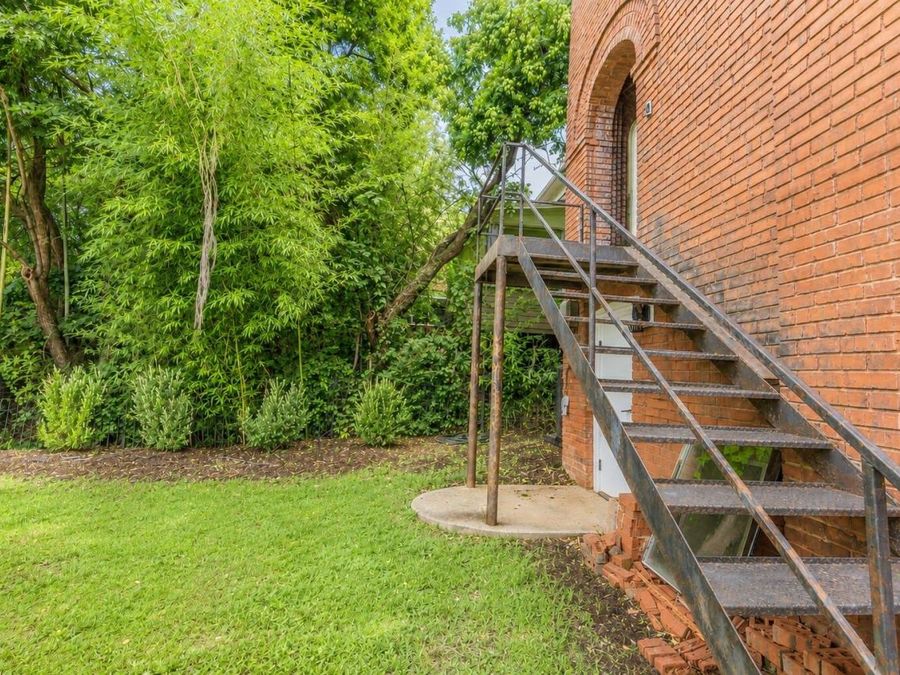 Property Image 94