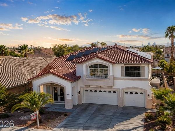 3016 Palace Gate Court, Las Vegas, NV 89117