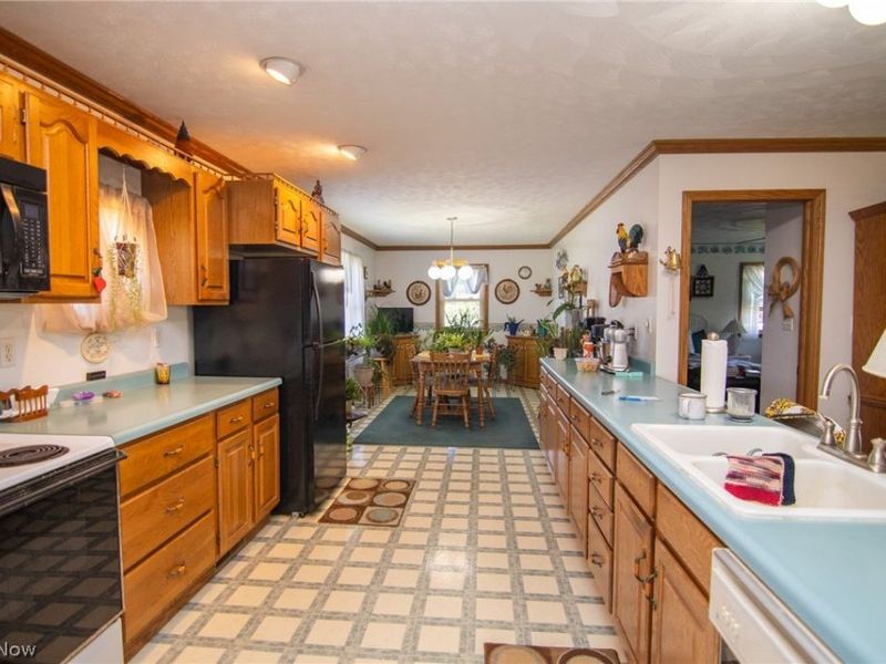61173 Crozier Ridge Road, Bellaire, OH 43906 Photo 17