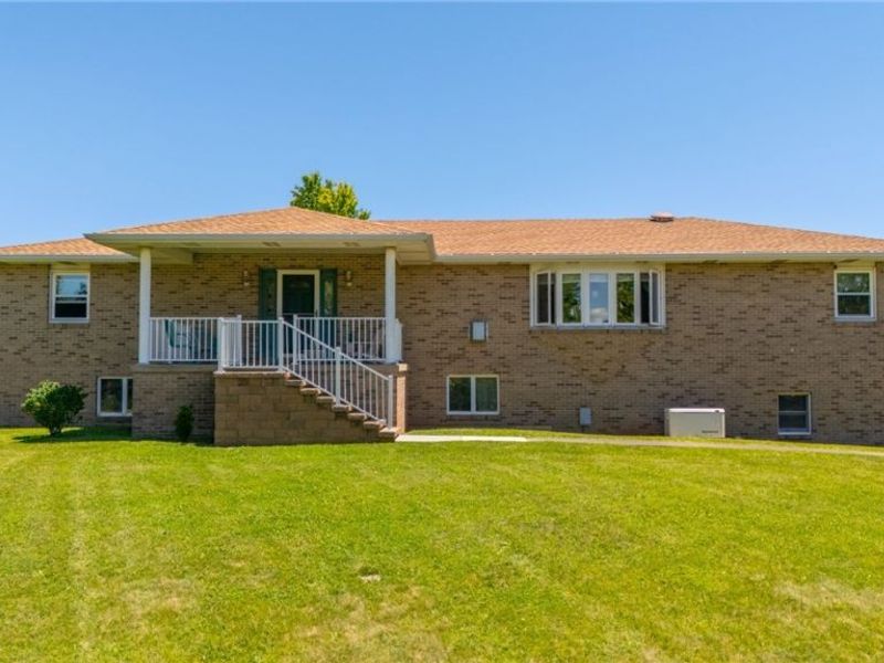 61173 Crozier Ridge Road, Bellaire, OH 43906 Photo 2