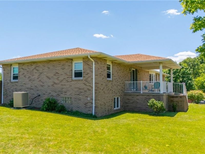 61173 Crozier Ridge Road, Bellaire, OH 43906 Photo 5