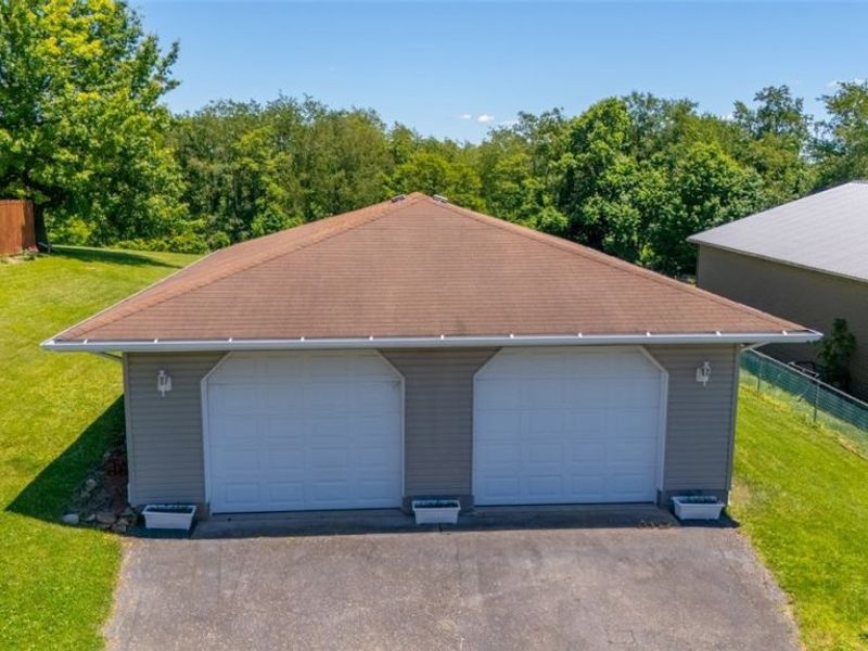 61173 Crozier Ridge Road, Bellaire, OH 43906 Photo 7