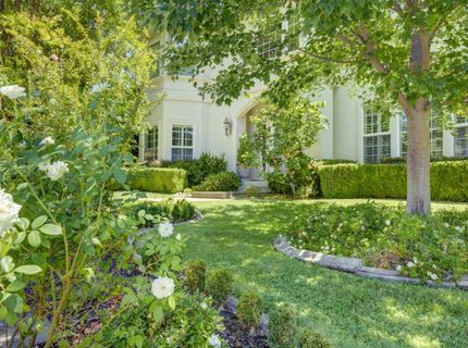 5 Latham Ln, Sacramento, CA 95864 Photo
