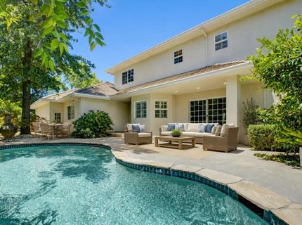 5 Latham Ln, Sacramento, CA 95864 Photo