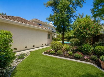 5 Latham Ln, Sacramento, CA 95864 Photo
