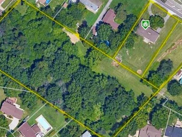 4536 Butler Hill Road , Mehlville, MO 63128